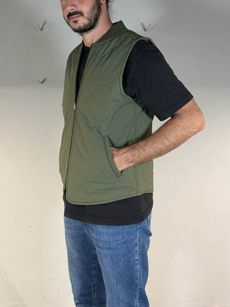 Chesapeakes smanicato onion liner vest