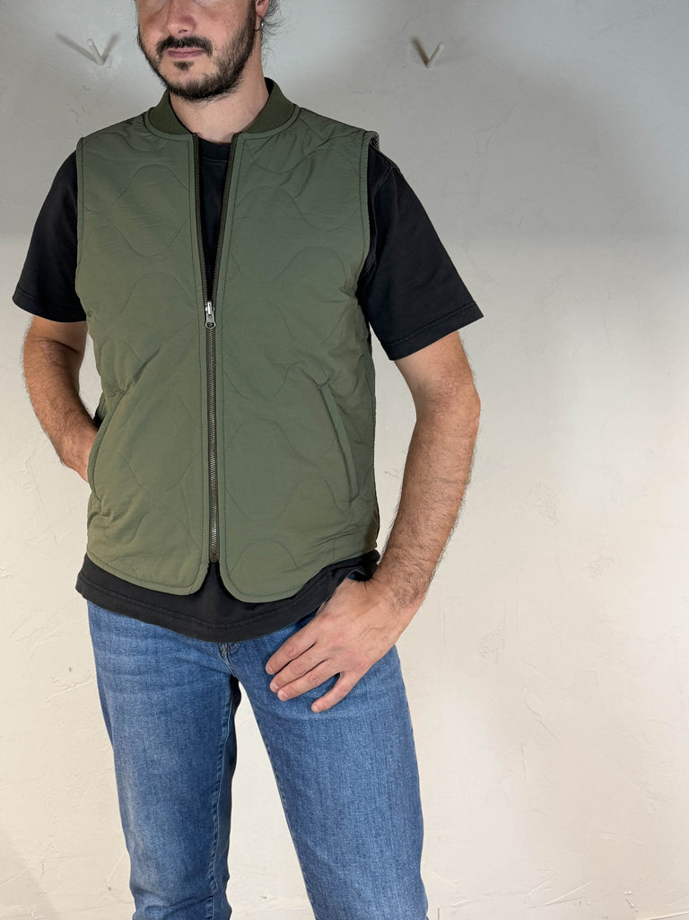 Chesapeakes smanicato onion liner vest