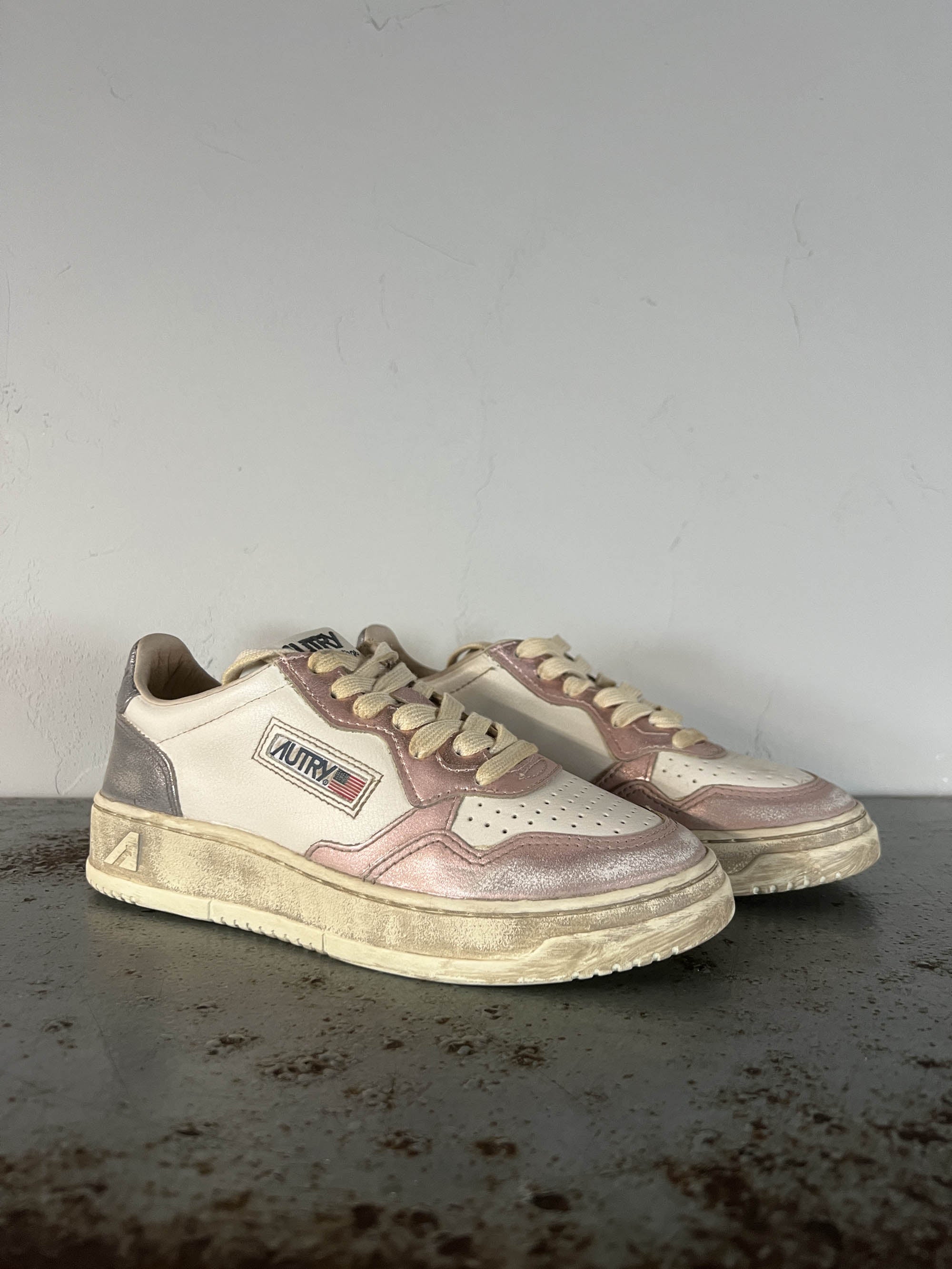 Autry Sneakers Donna Super Vintage MT06