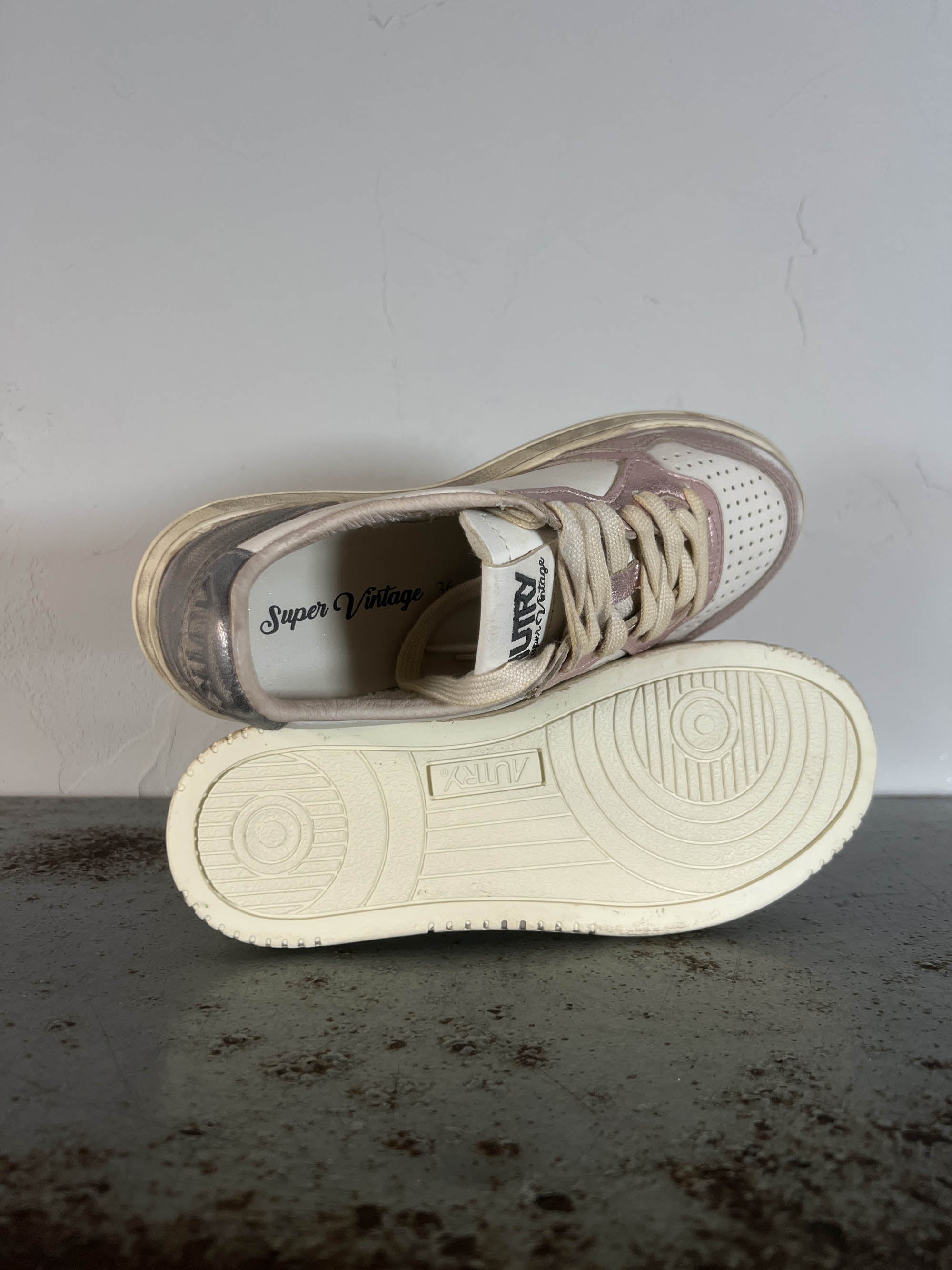 Autry Sneakers Donna Super Vintage MT06
