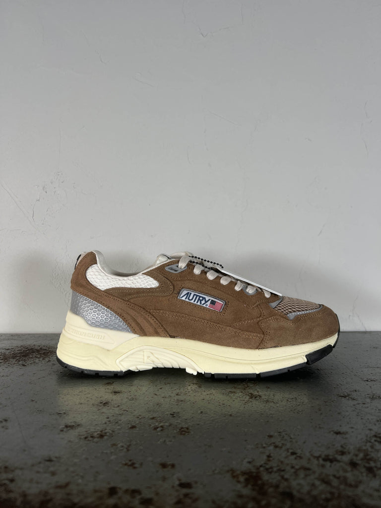 Autry Sneakers Hyperway Uomo HYLM UM04 cigar
