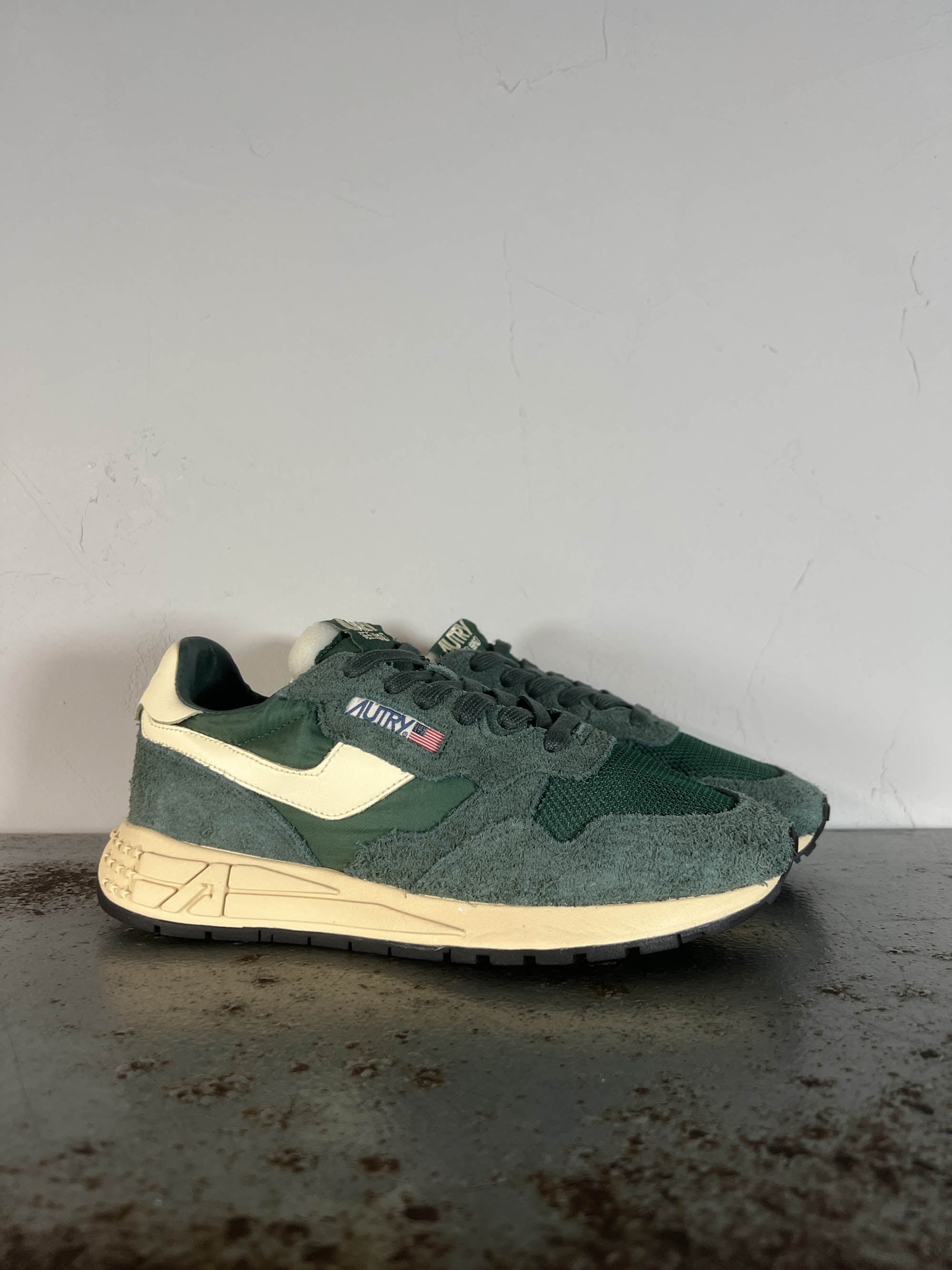 Autry Sneakers Uomo Reelwind WWLM UT19 green bottle