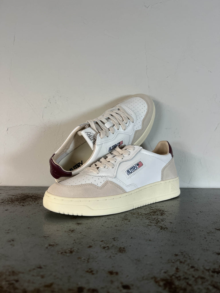 Autry Sneakers AULW/M LS03 suede burgundy
