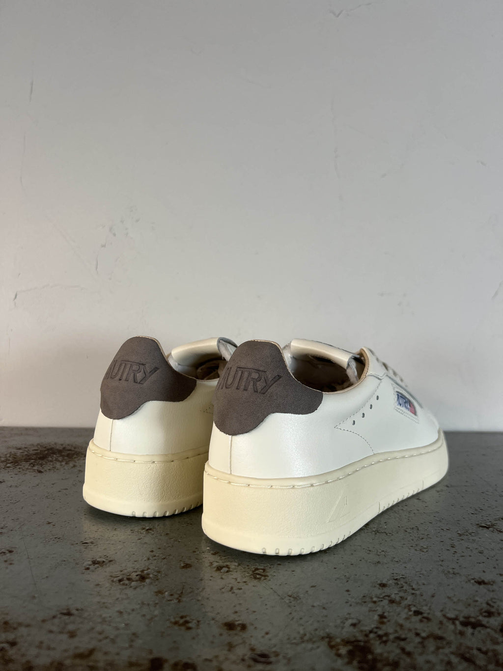 Autry Sneakers Dallas Uomo ADLM MR16 white morel