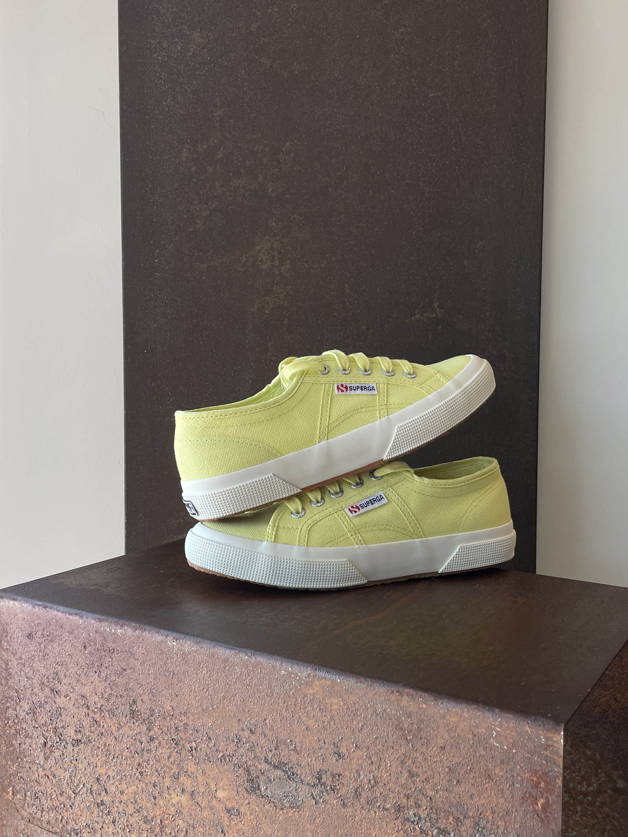Superga 2570 Cotu Classic Sunny Lime