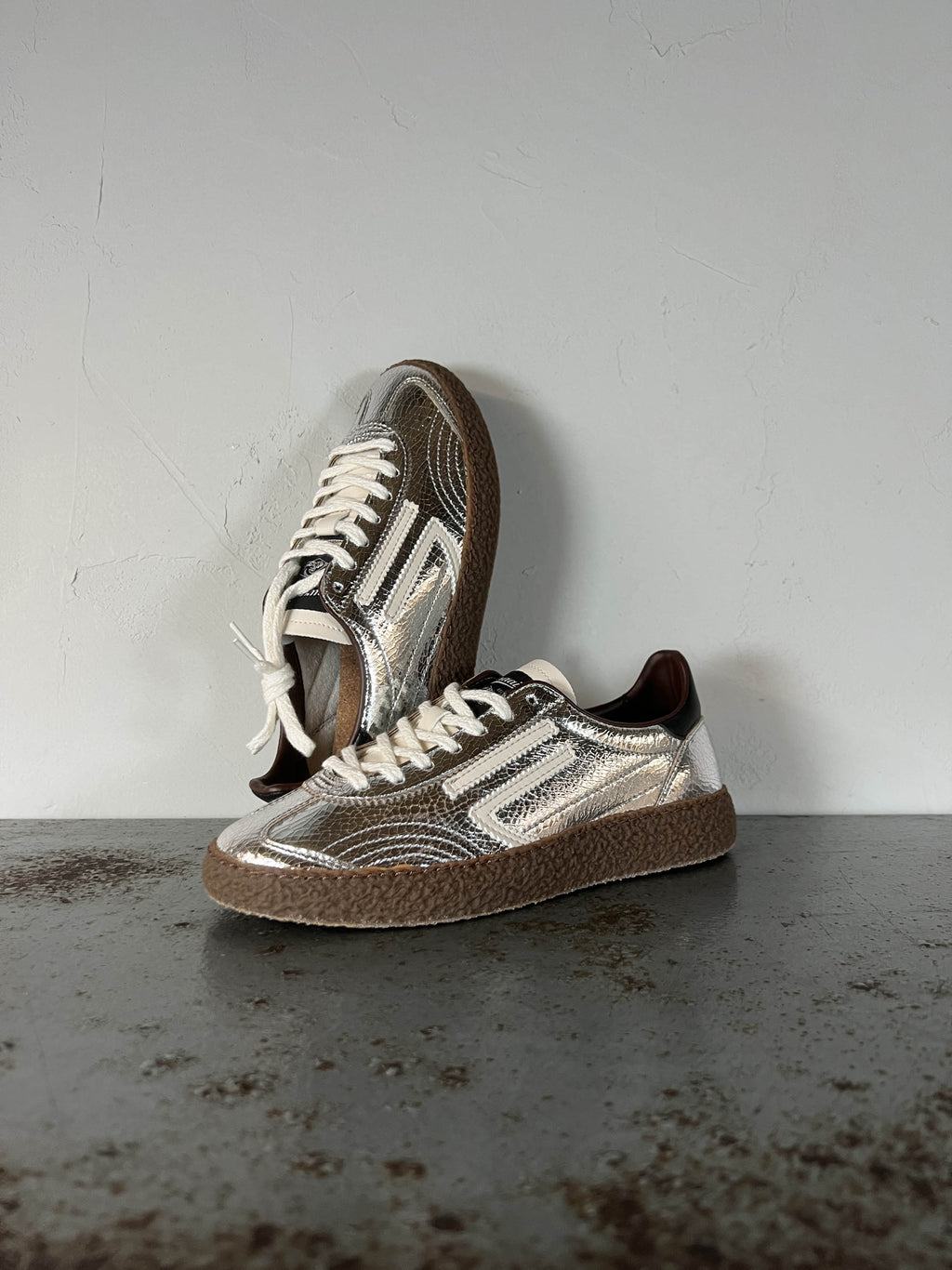 Puraai Sneaekers XS donna cracked argento