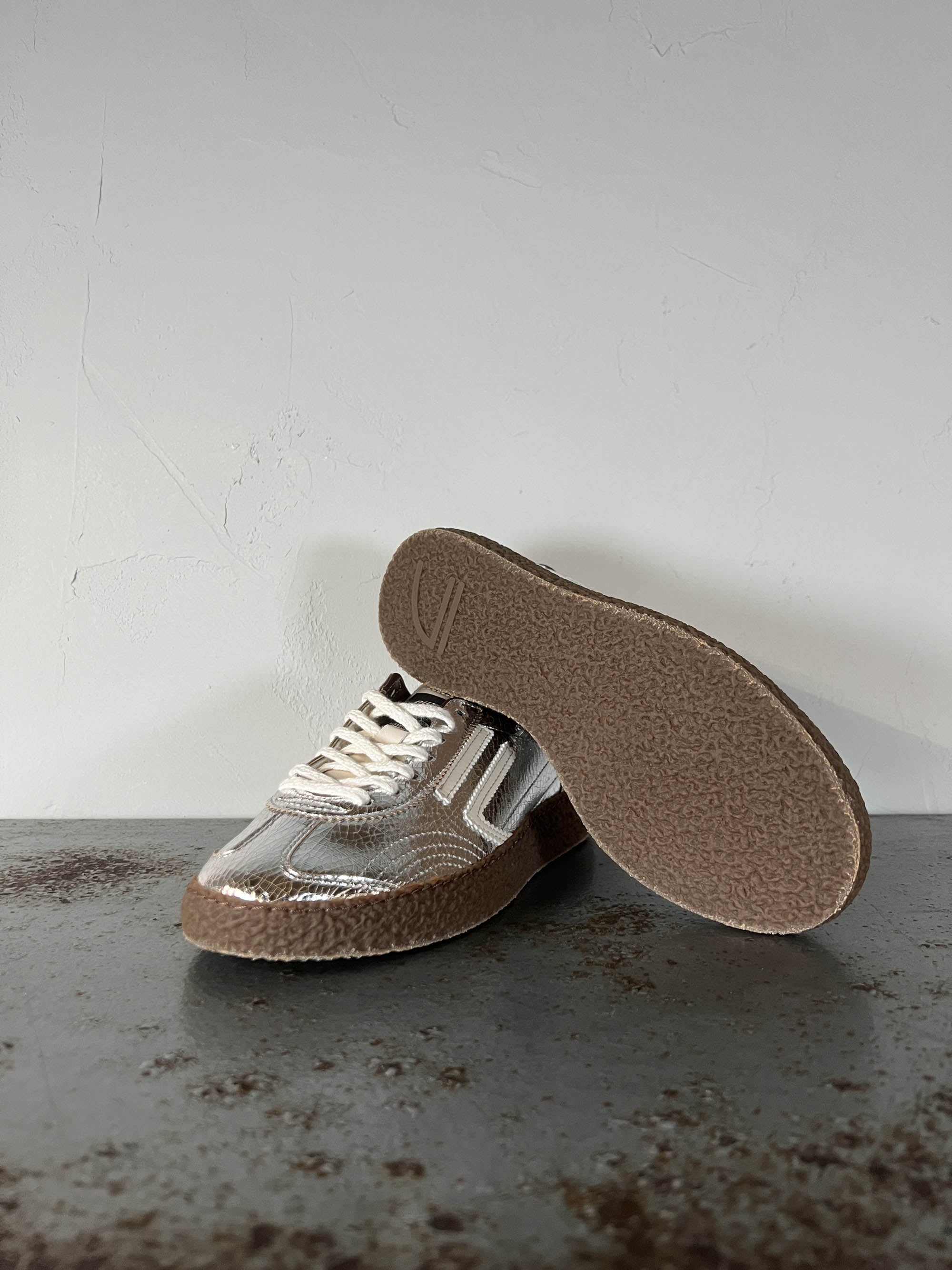 Puraai Sneaekers XS donna cracked argento