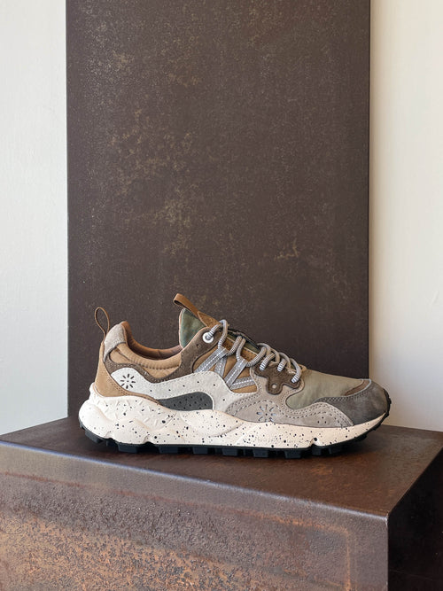 Flower Mountain Yamano 3 Man 1E79 grey light brown
