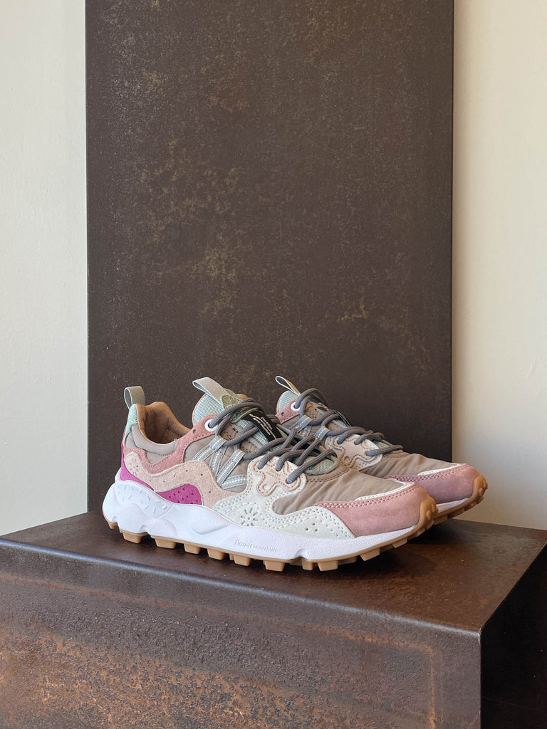 Flower Mountain Yamano 3 donna 1M29