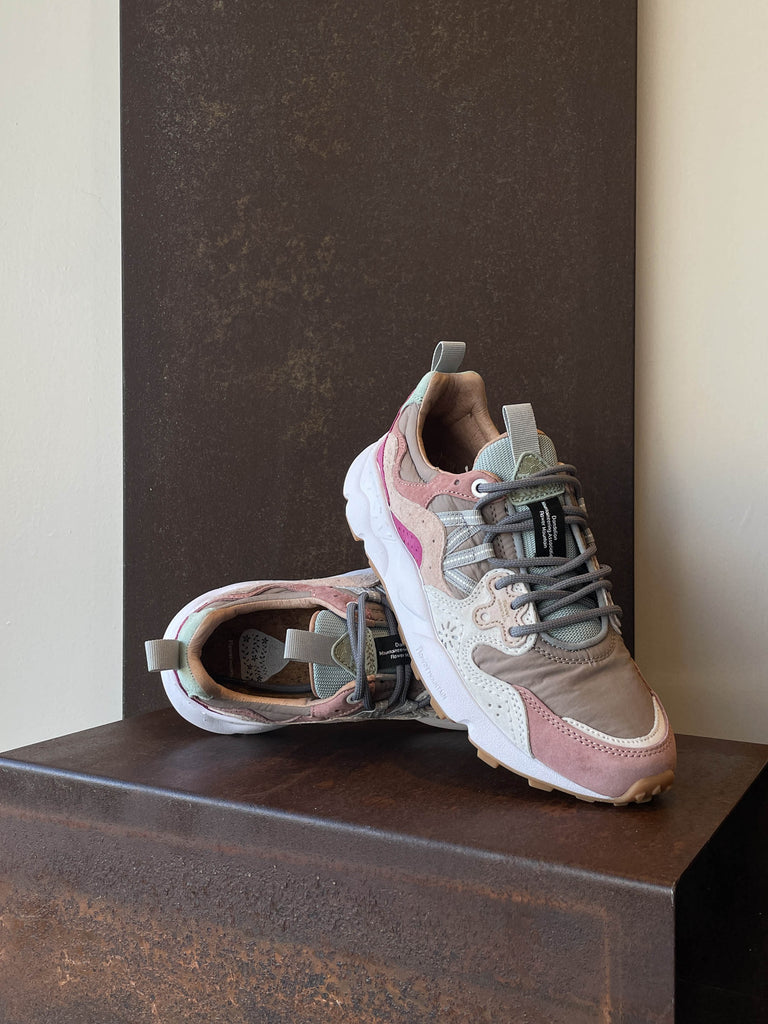 Flower Mountain Yamano 3 donna 1M29