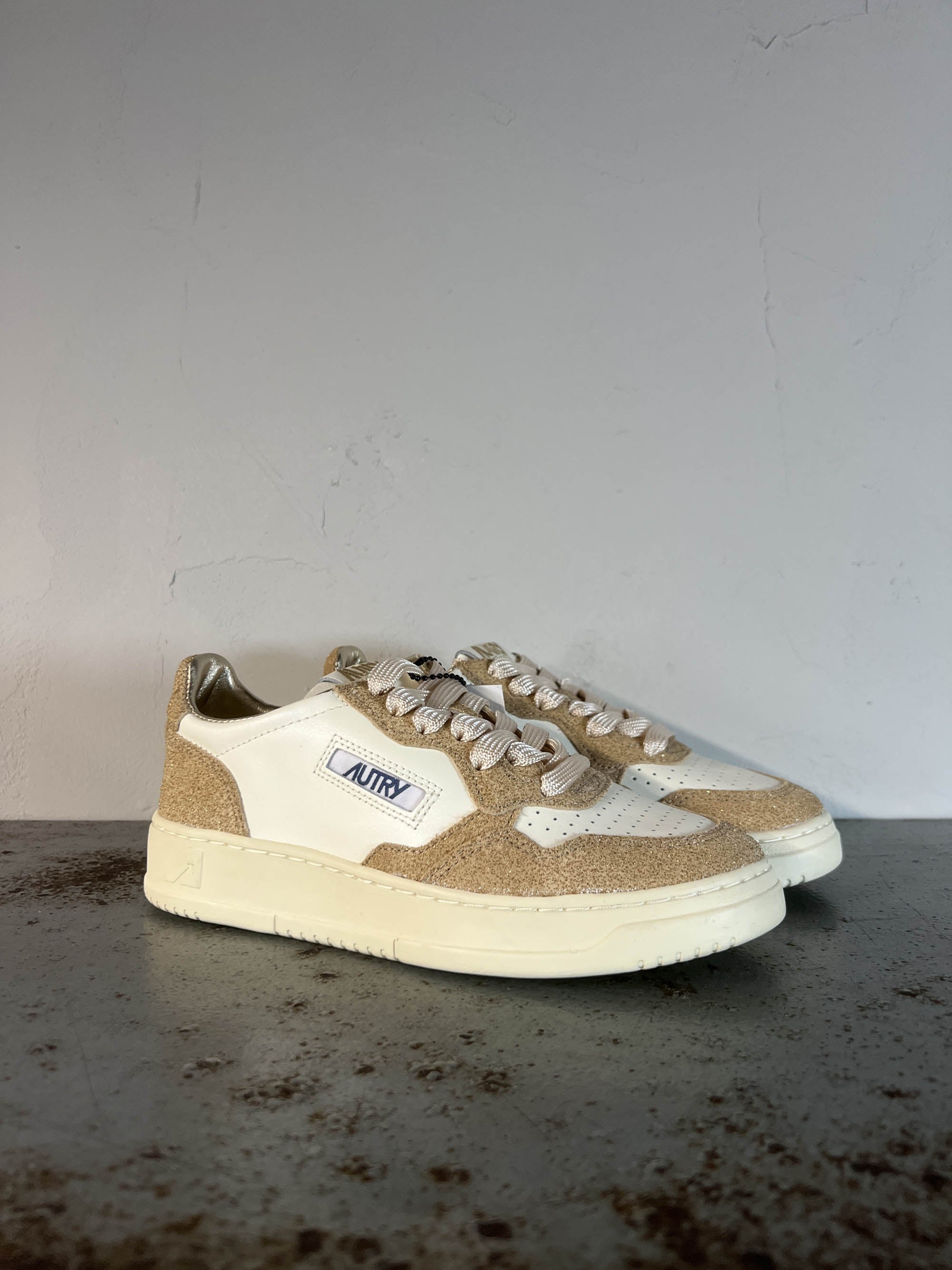 Autry Sneakers Donna AULW TA03 oro