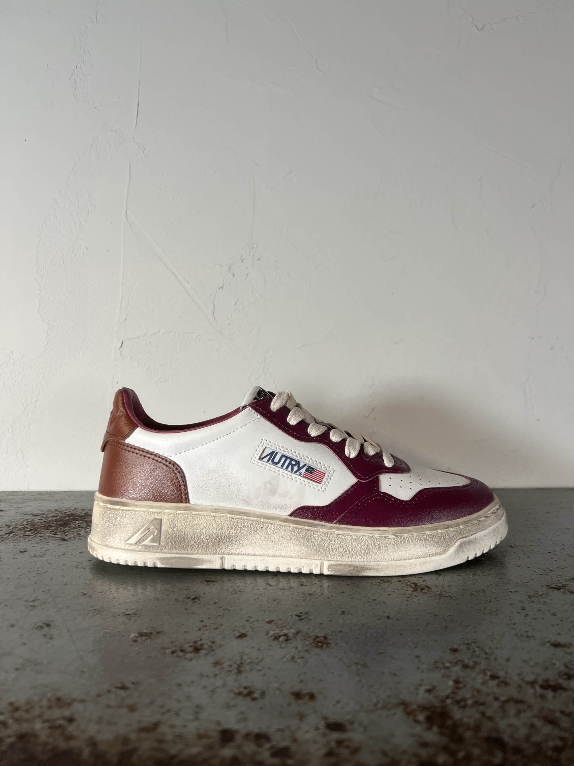 Autry Medalist Low super vintage SV40