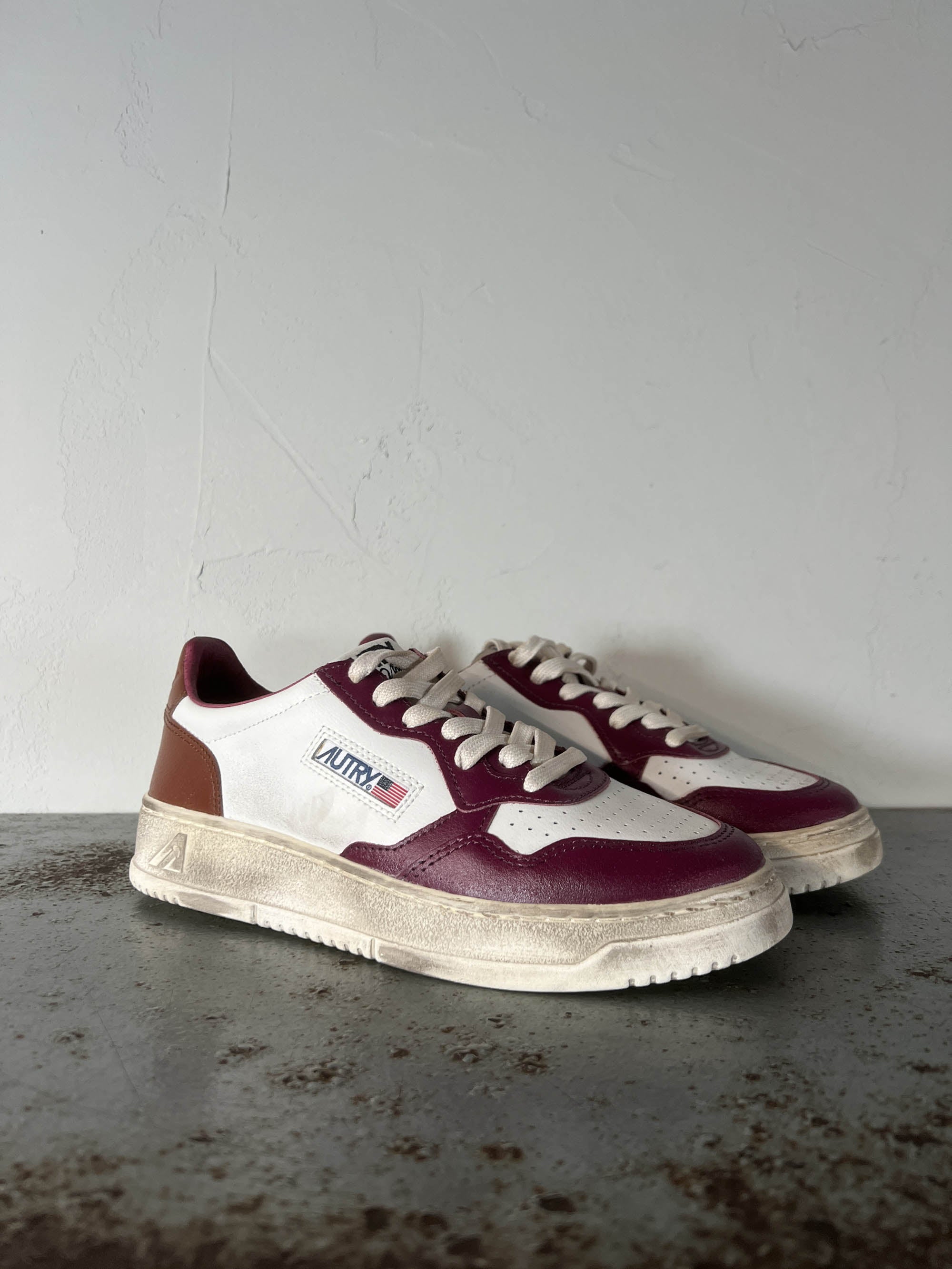 Autry Medalist Low super vintage SV40