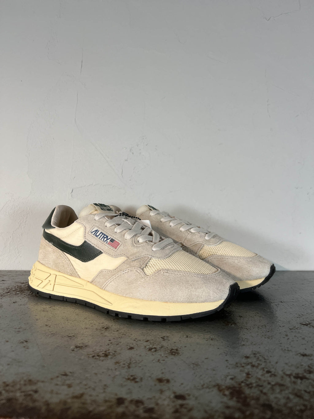 Autry Sneakers Uomo Reelwind WWLM UT26 ecru mount