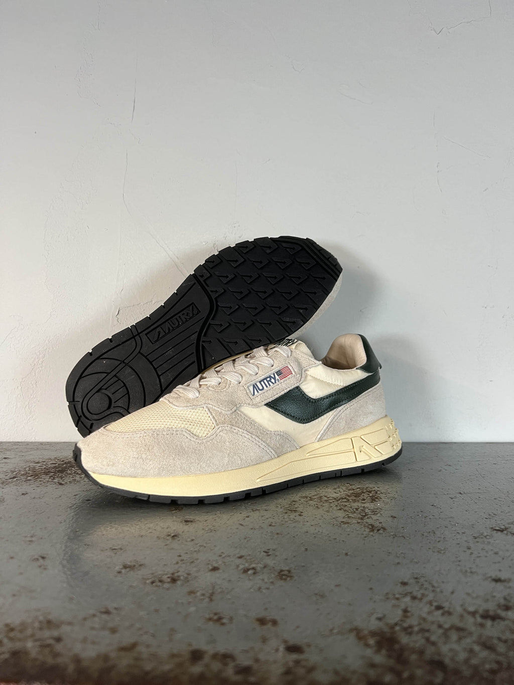 Autry Sneakers Uomo Reelwind WWLM UT26 ecru mount