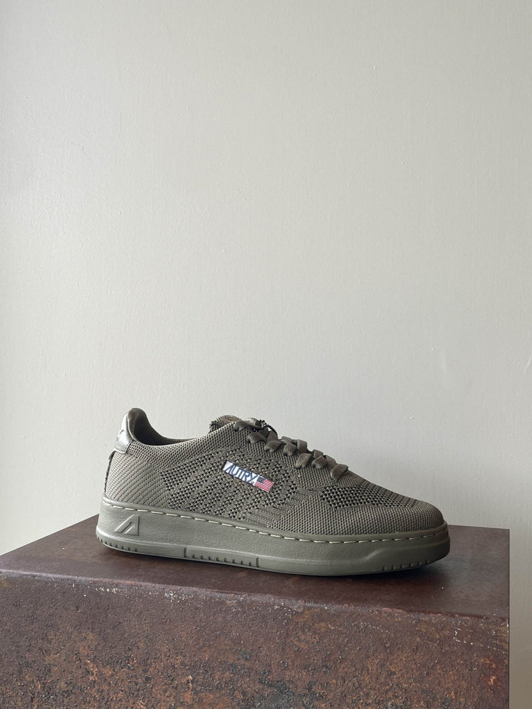 Autry Easeknit Man EKLM KN15 covert green flyknit