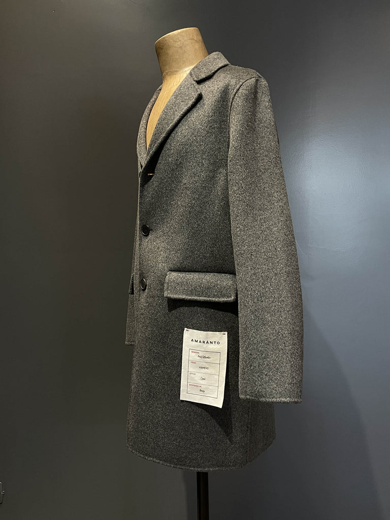 Amaranto cappotto tre bottoni in lana e cashmere grigio