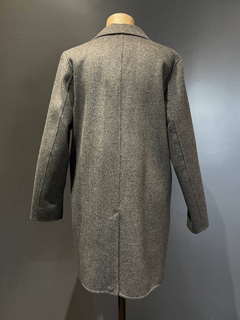 Amaranto cappotto tre bottoni in lana e cashmere grigio