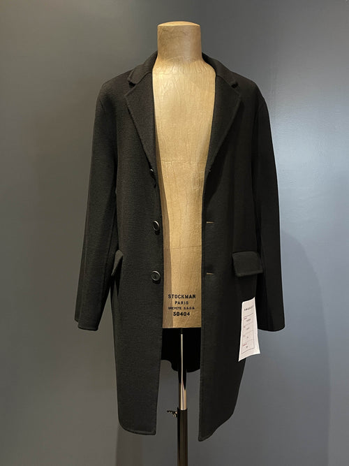 Amaranto cappotto tre bottoni in lana e cashmere nero