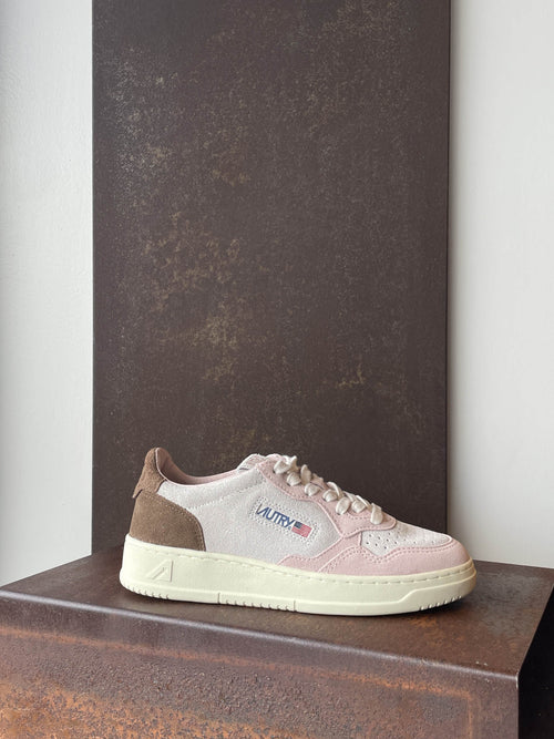Autry Medalist Low Woman AULW TS04 suede grigio rosa marrone