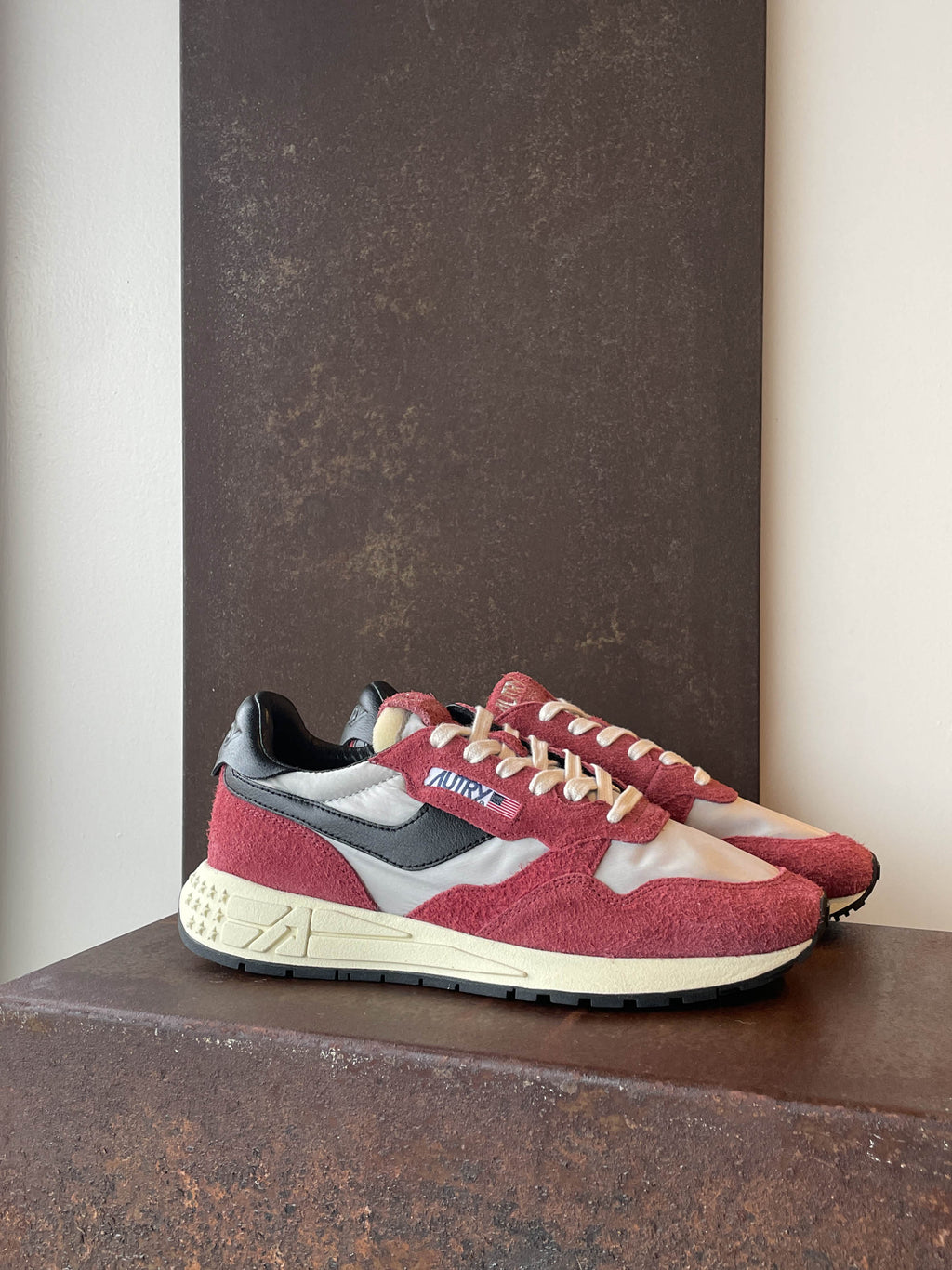 Autry Reelwind HN07 red black