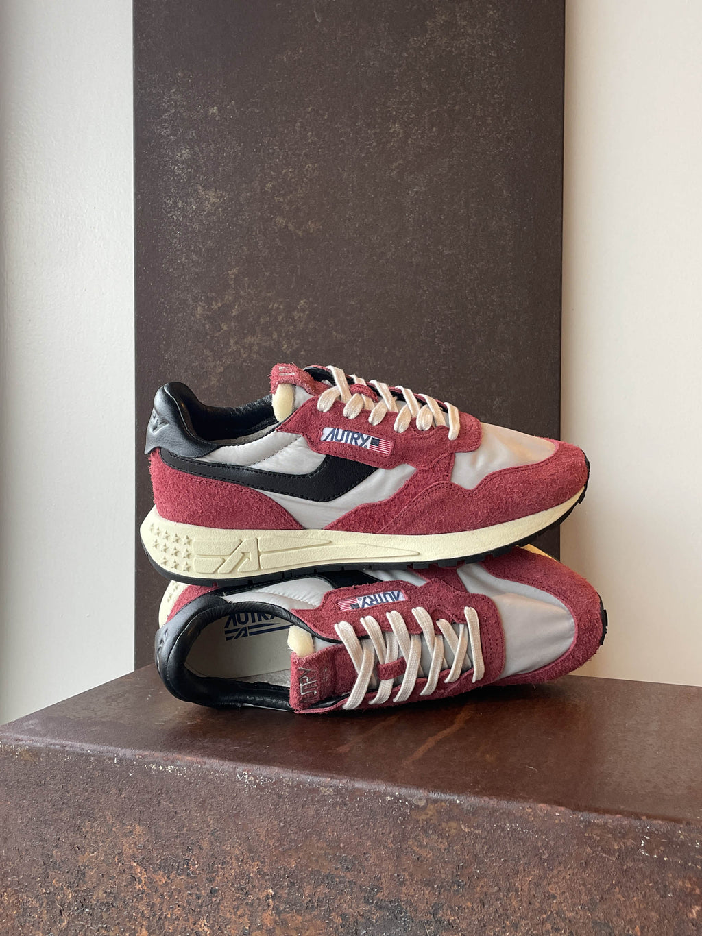 Autry Reelwind HN07 red black