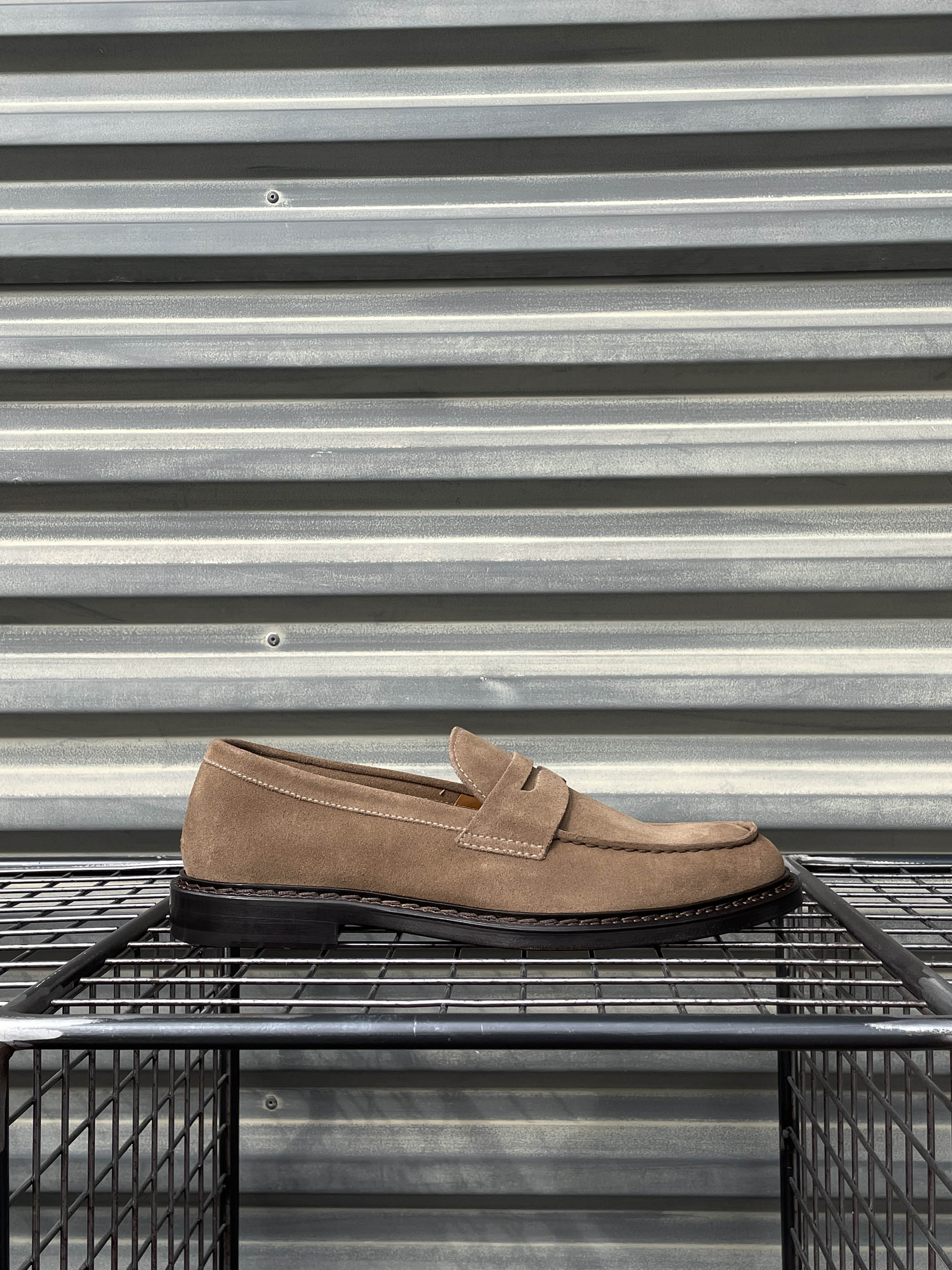 Doucal's mocassino penny in suede DU2405 cacao