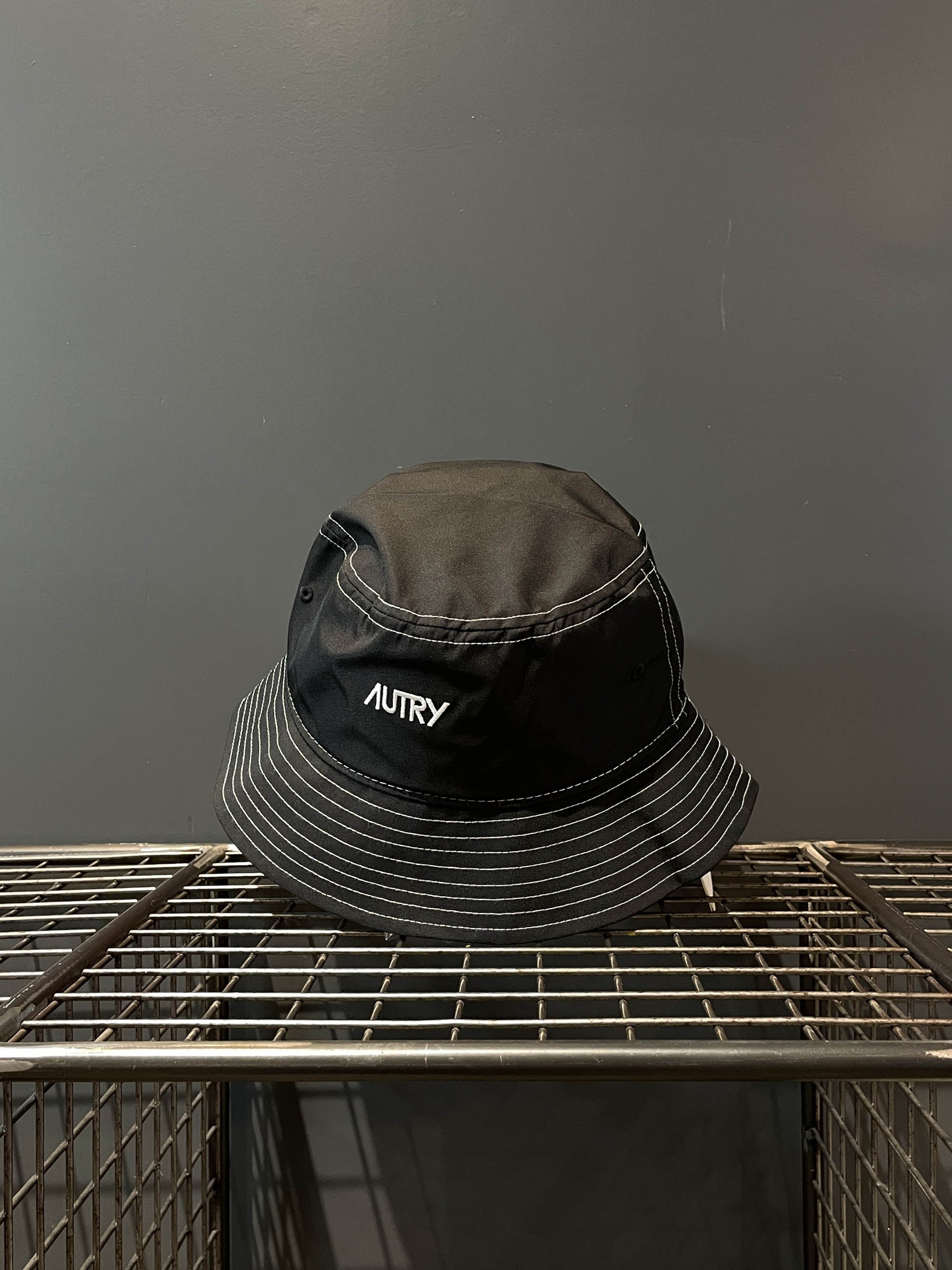 Autry cappello alla pescatora in nylon