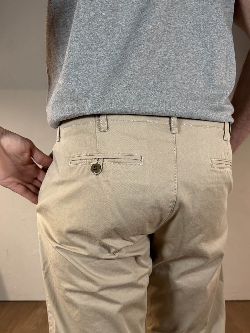 Chesapeake's Gabardine Officer Chino - Estivo